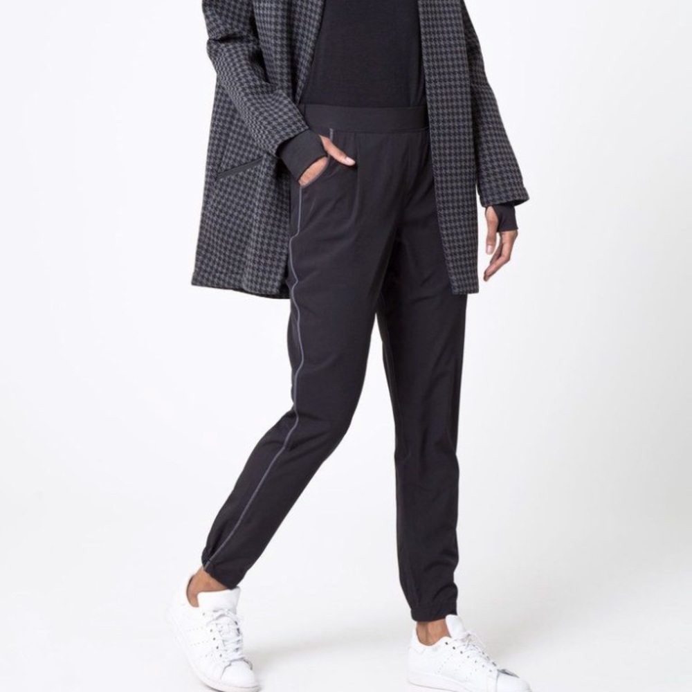 MPG by Mondetta Piper Pleated pants